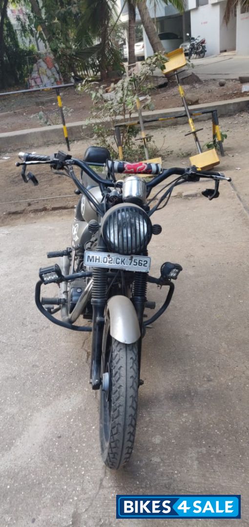 Royal Enfield Thunderbird