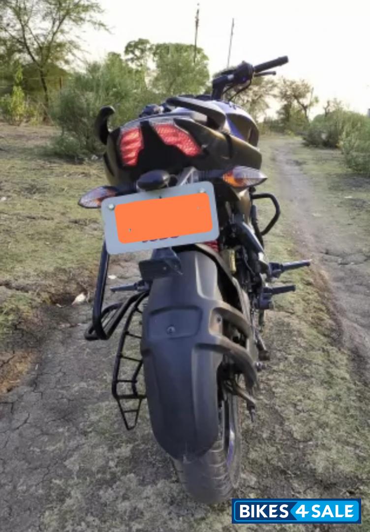 Blue Bajaj Pulsar NS 160