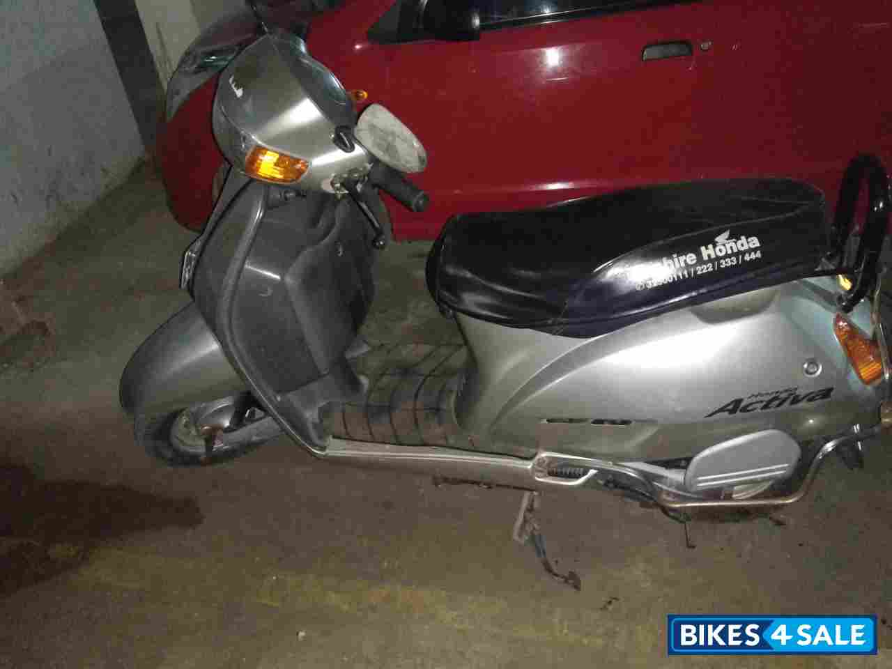 Silver Honda Activa