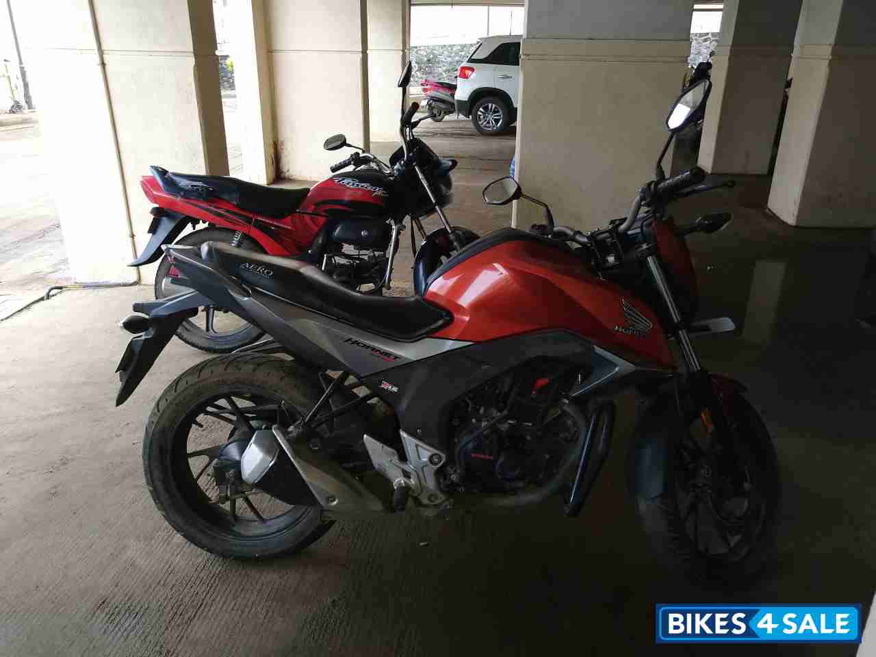 Honda CB Hornet 160R