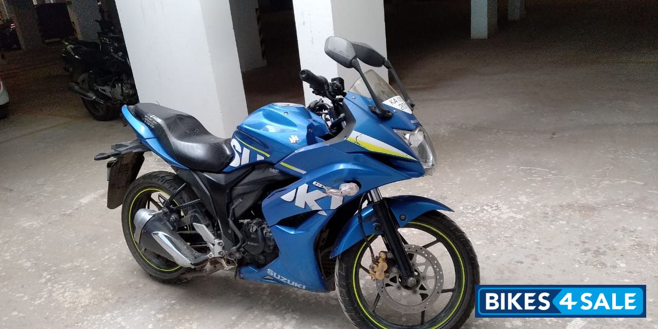 Suzuki Gixxer SF