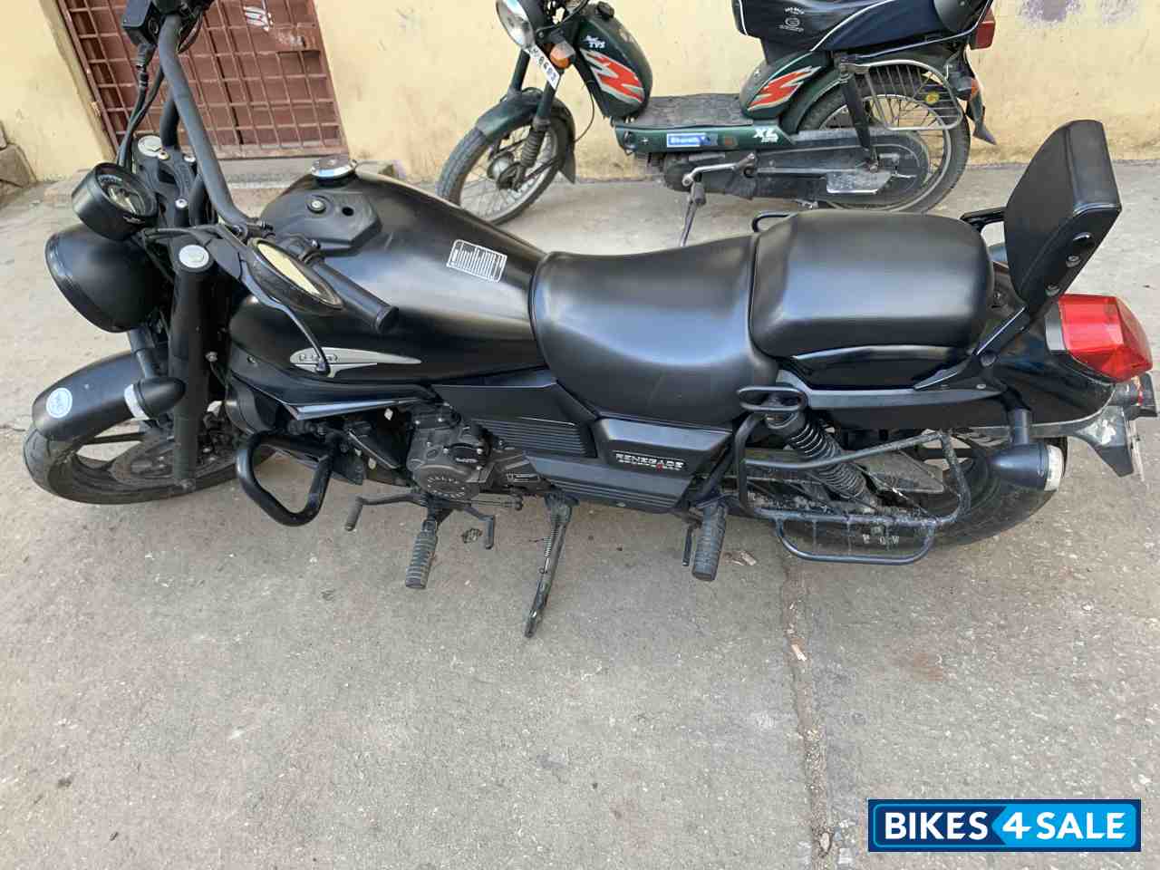 Black UM Renegade Sports S