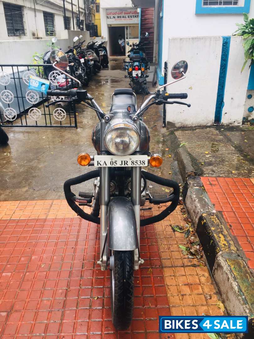 Royal Enfield Bullet 500