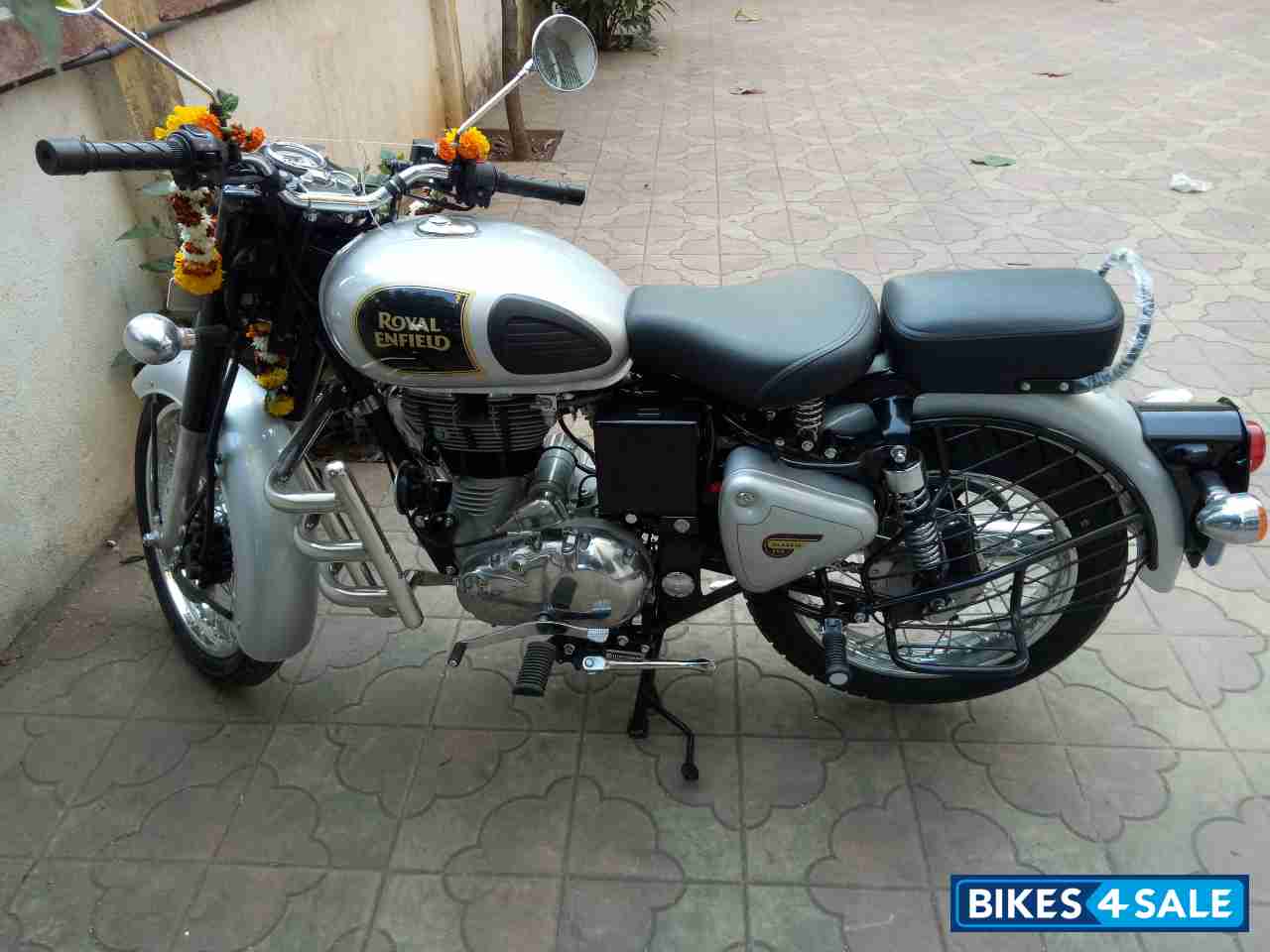 mercury silver royal enfield classic 350