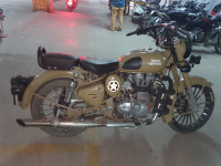 Royal Enfield Classic Desert Storm