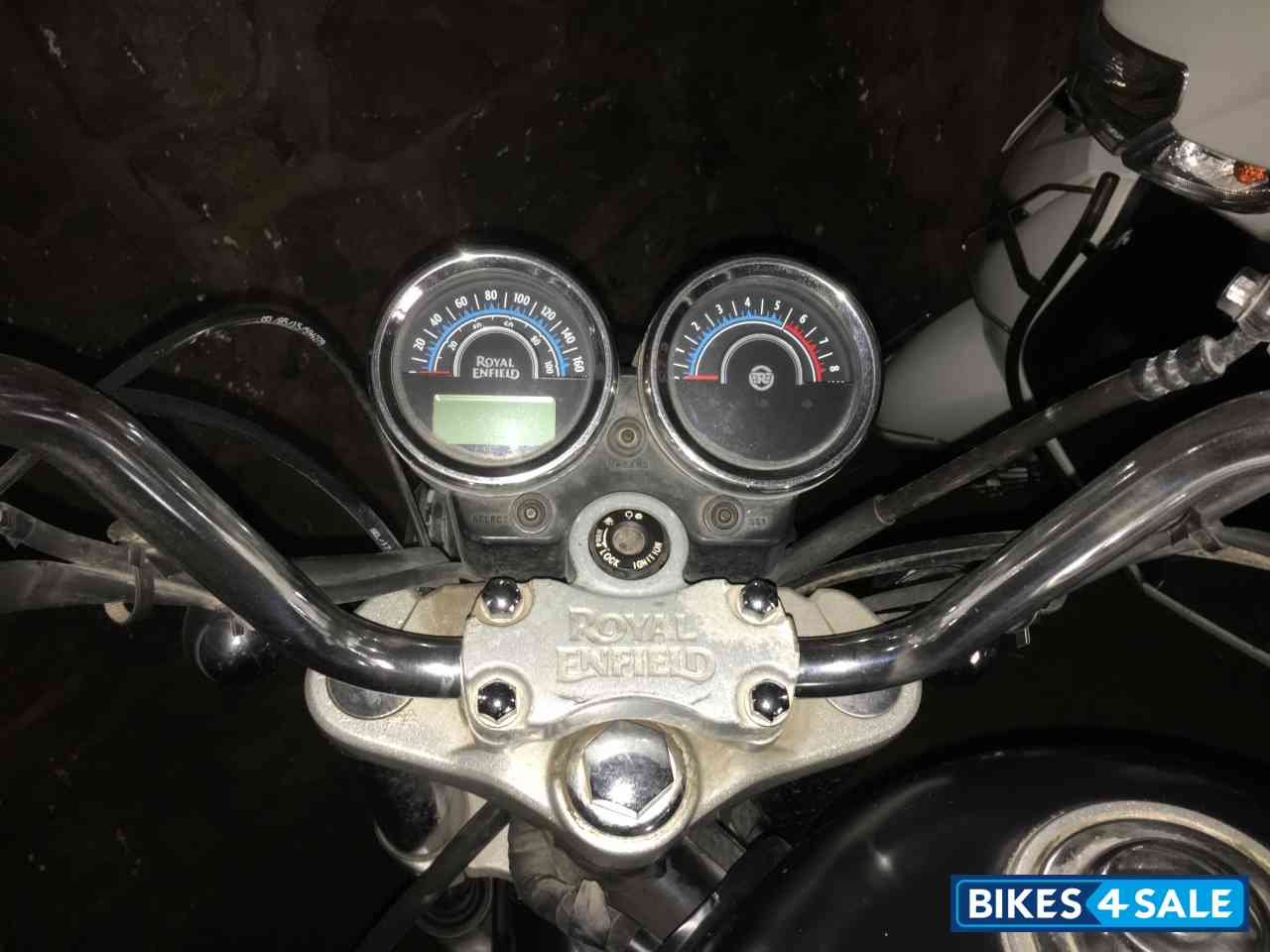 Black Royal Enfield Thunderbird 500