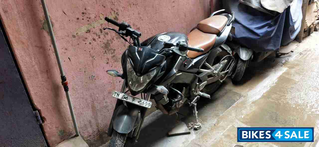 Bajaj Pulsar 200 NS Bajaj Pulsar 200 NS