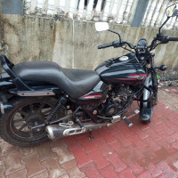 Bajaj Avenger Street 220