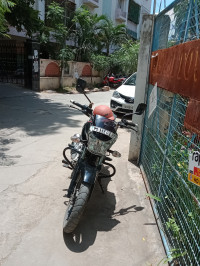 Bajaj V15