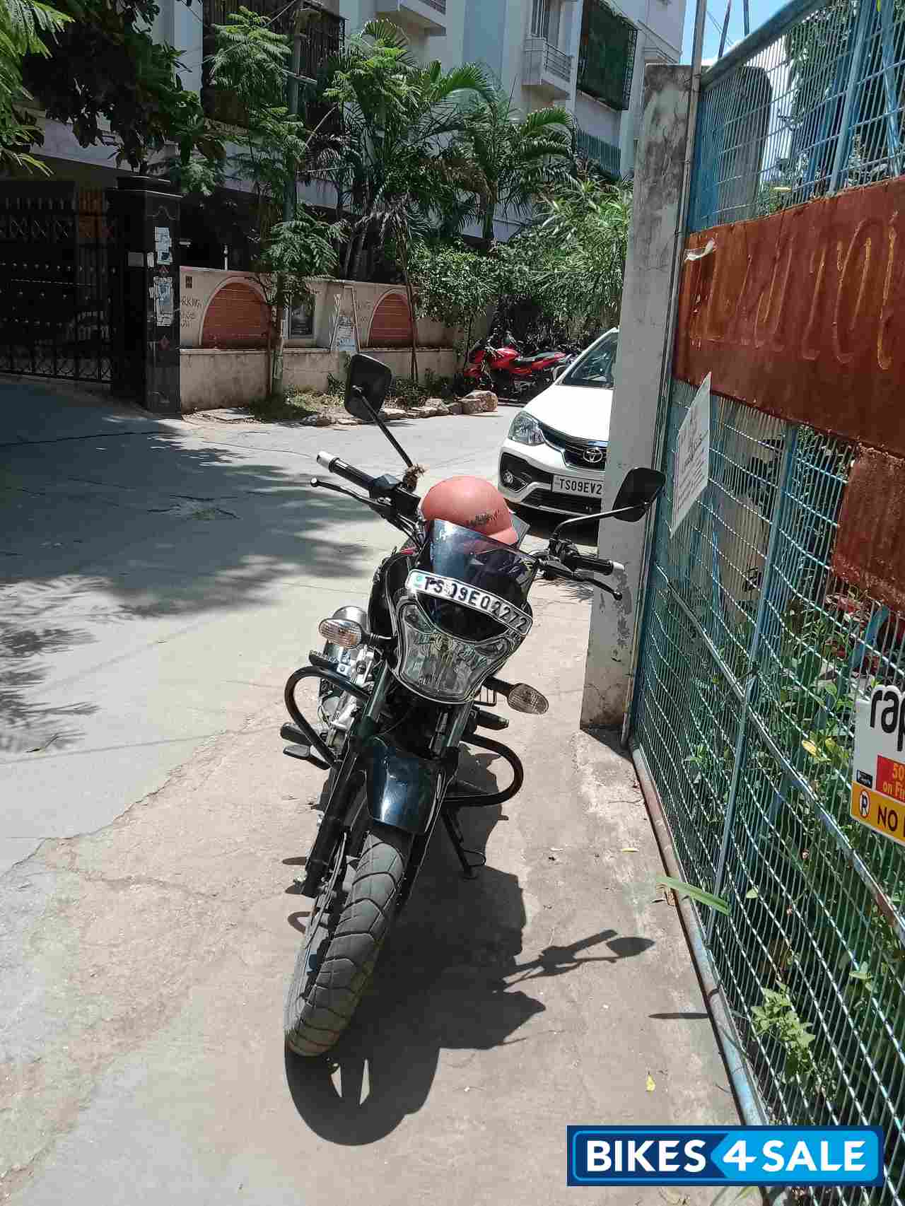 Bajaj V15 Bajaj V15