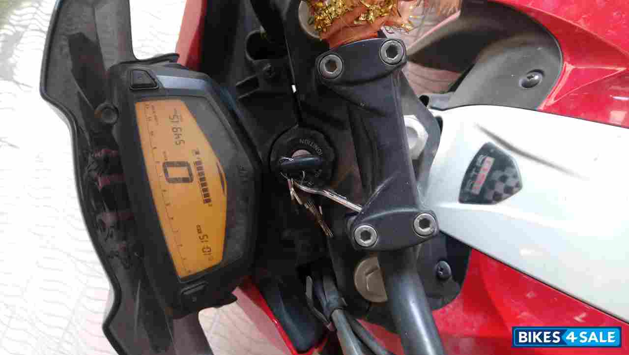 TVS Apache RTR 160 4V