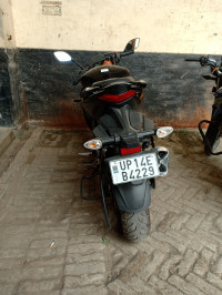 Glazing Black Suzuki Gixxer SF Fi