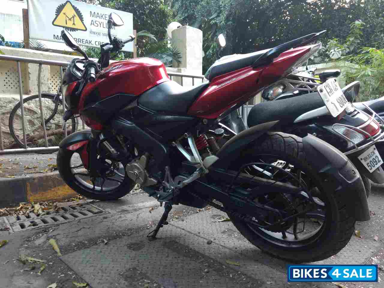 Bajaj Pulsar 200 NS Bajaj Pulsar 200 NS