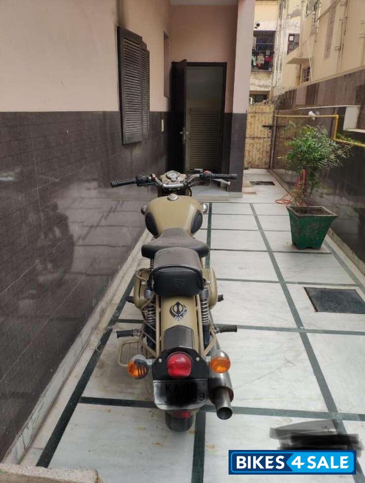 Royal Enfield Classic Desert Storm