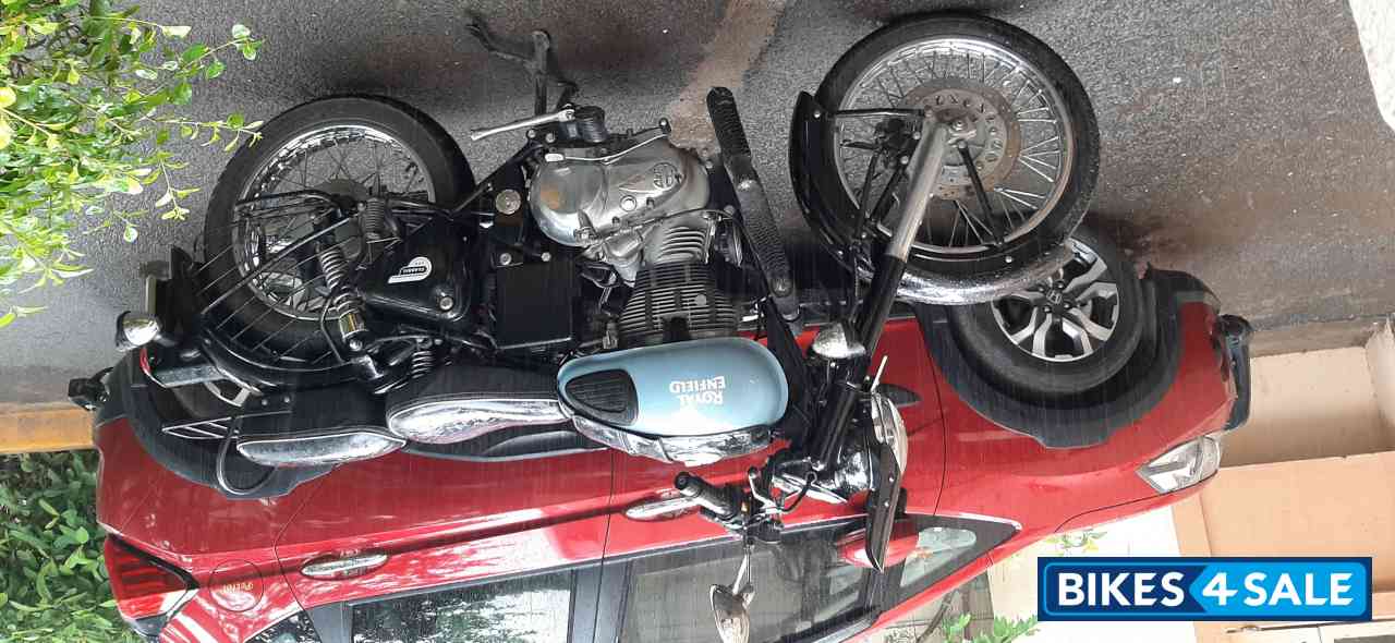 Blue Royal Enfield Classic 350 Redditch Blue