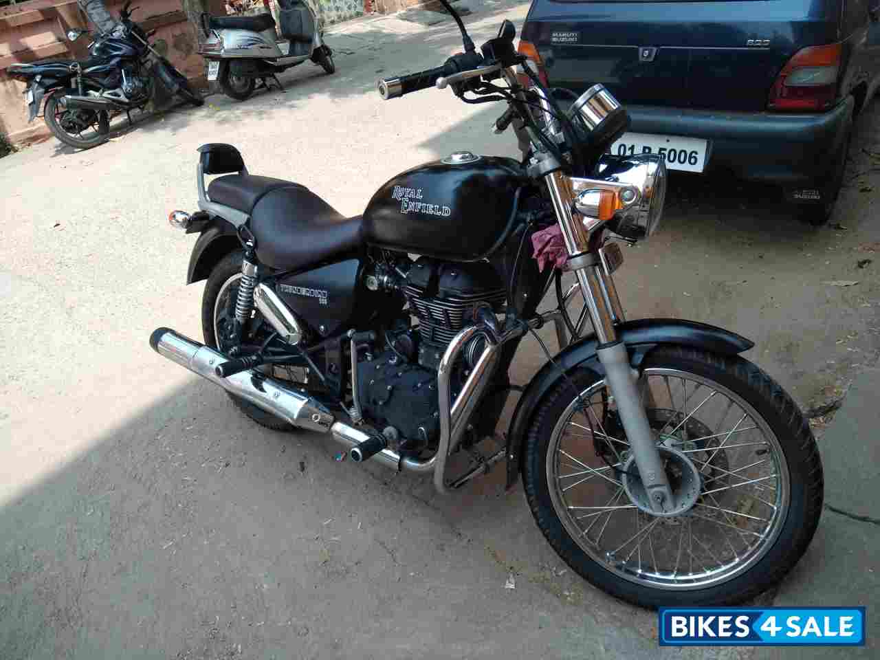 Stone Black Royal Enfield Thunderbird 500 Stone Black Royal Enfield Thunderbird 500