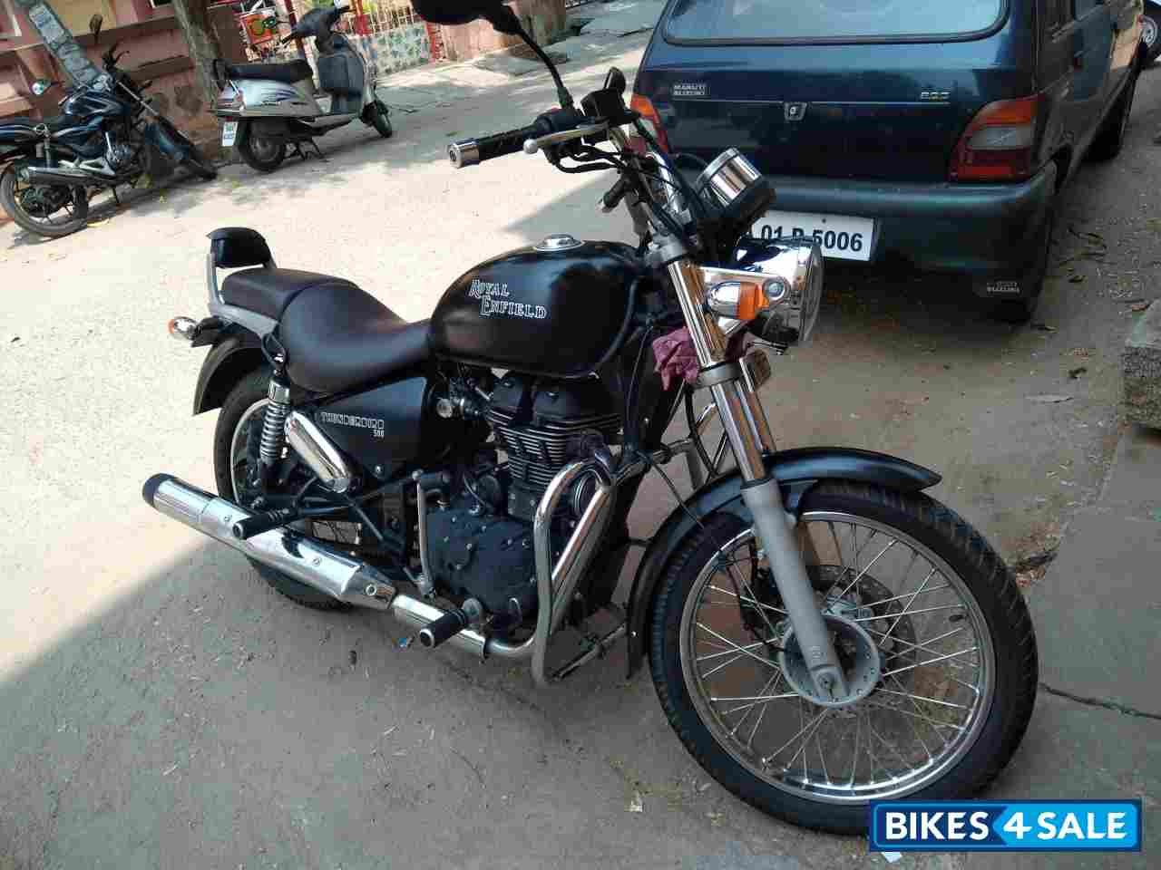 Stone Black Royal Enfield Thunderbird 500 Stone Black Royal Enfield Thunderbird 500