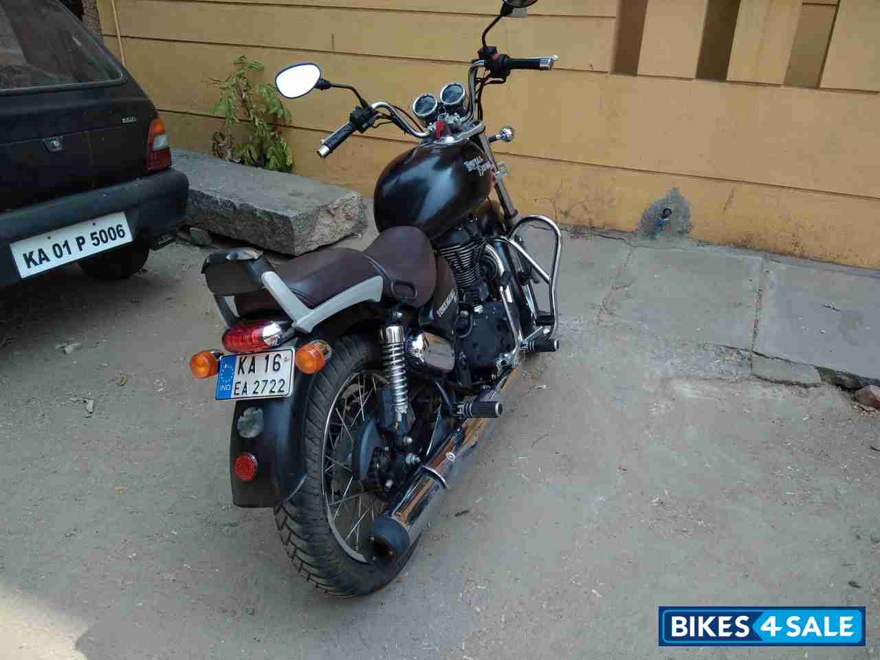 Stone Black Royal Enfield Thunderbird 500 Stone Black Royal Enfield Thunderbird 500