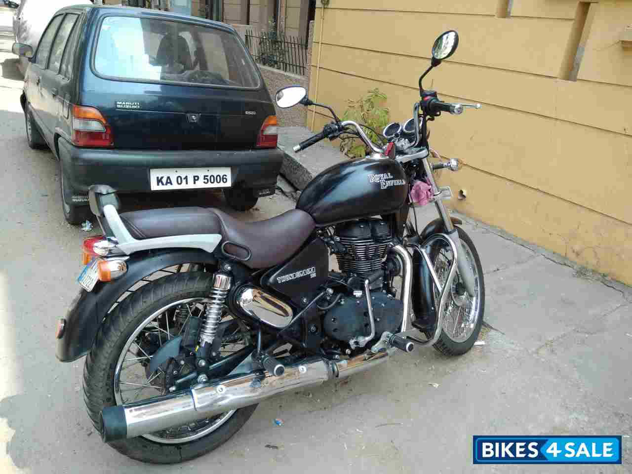 Stone Black Royal Enfield Thunderbird 500 Stone Black Royal Enfield Thunderbird 500