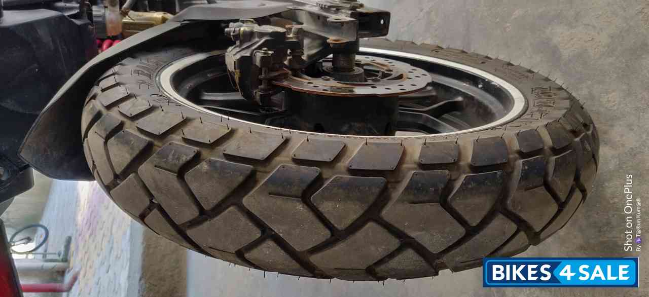 Cherry Black Bajaj Pulsar 200 NS