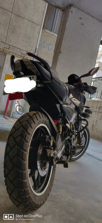 Cherry Black Bajaj Pulsar 200 NS