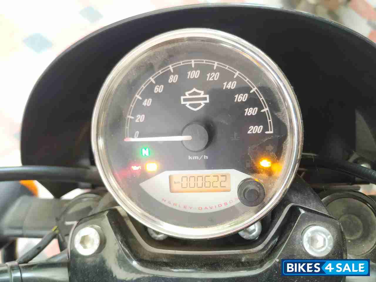 Black Harley Davidson Street 750