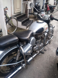 Royal Enfield Bullet Standard 350