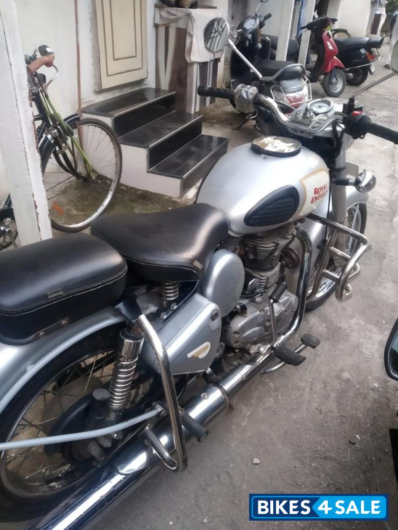 Royal Enfield Bullet Standard 350