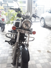 Black Bajaj Avenger 220 DTS-i