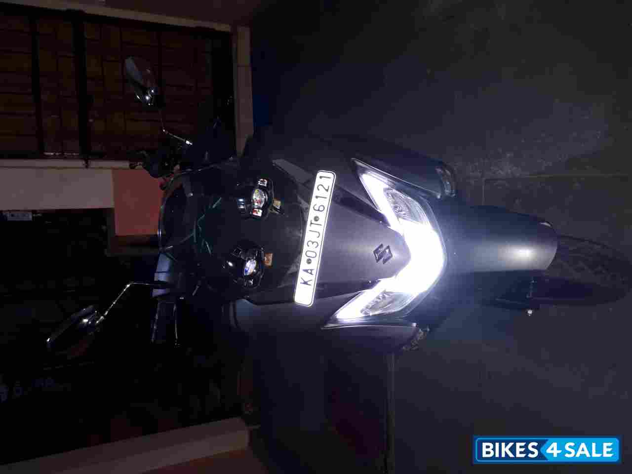 Suzuki Burgman Street