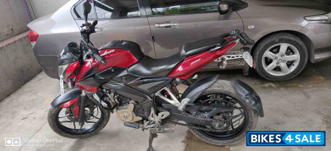 Bajaj Pulsar 200 NS