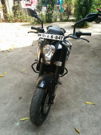 Black KTM Duke 200
