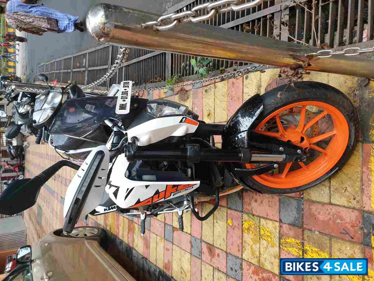 KTM Duke 200