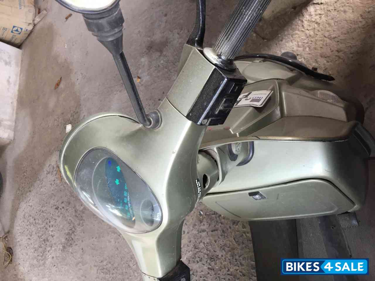 Bottle Green Bajaj Bravo