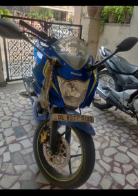 Blue Suzuki Gixxer ABS