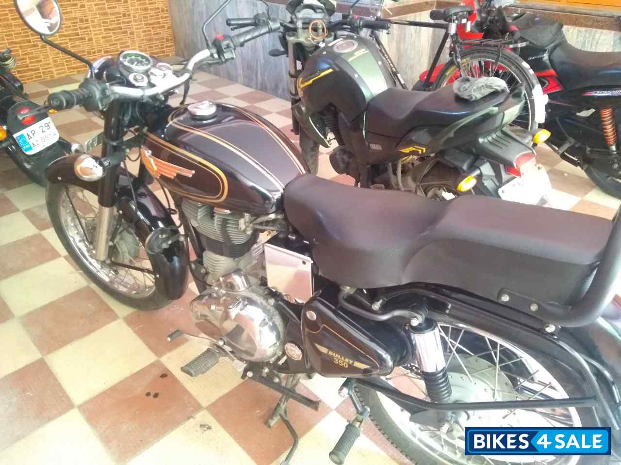 Royal Enfield Bullet Standard 350