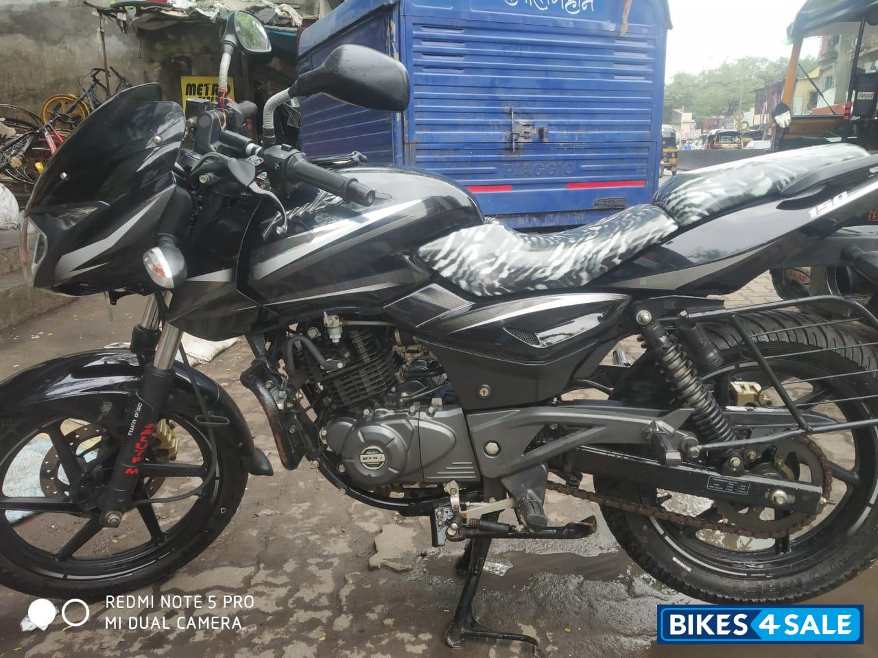 Bajaj Pulsar 150 Twin Disc Bajaj Pulsar 150 Twin Disc
