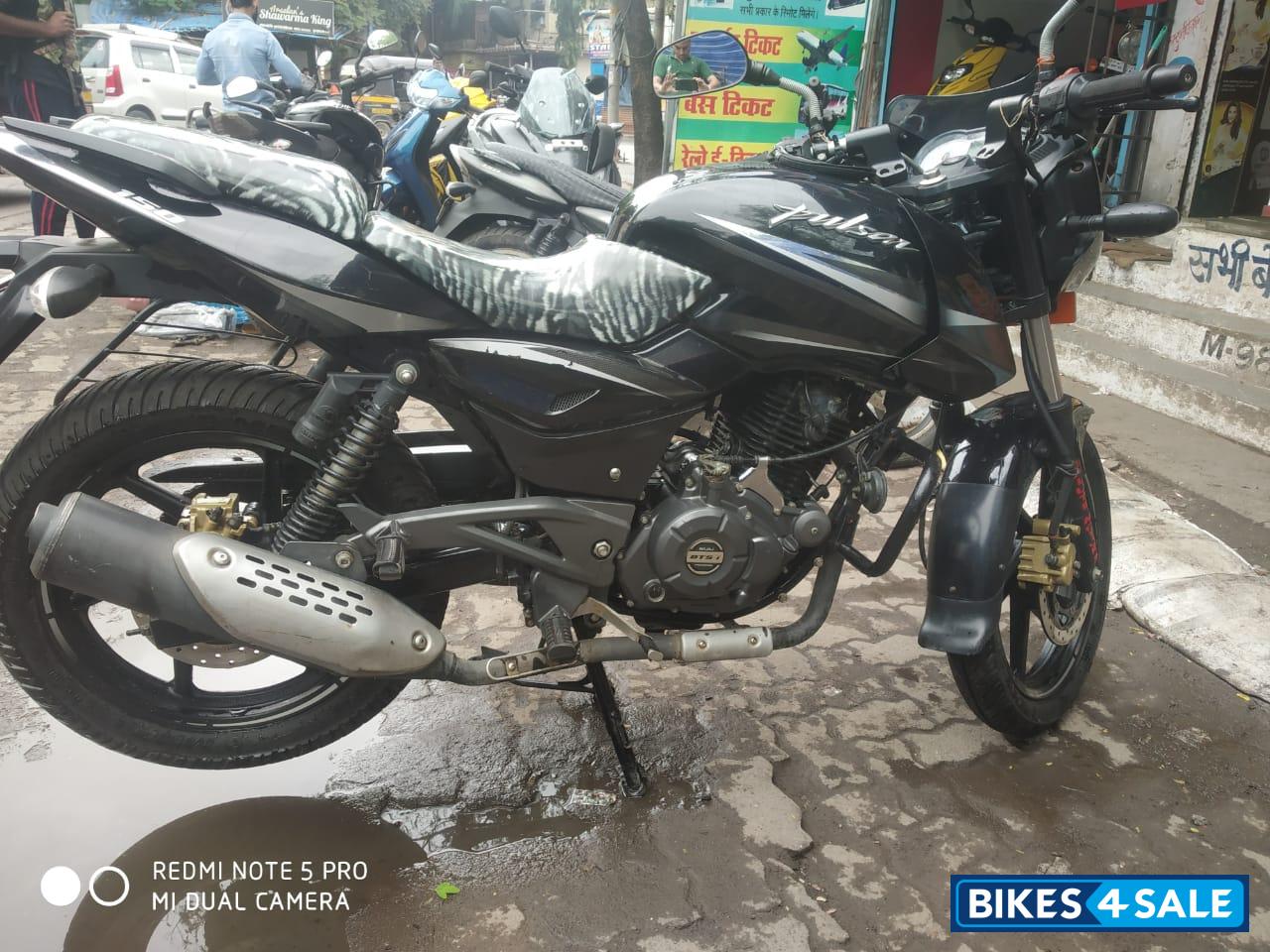 Bajaj Pulsar 150 Twin Disc Bajaj Pulsar 150 Twin Disc