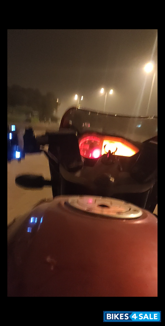 Red N Black Bajaj Pulsar 180 DTSi Red N Black Bajaj Pulsar 180 DTSi