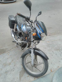 Blue/black Bajaj Discover DTSi 125