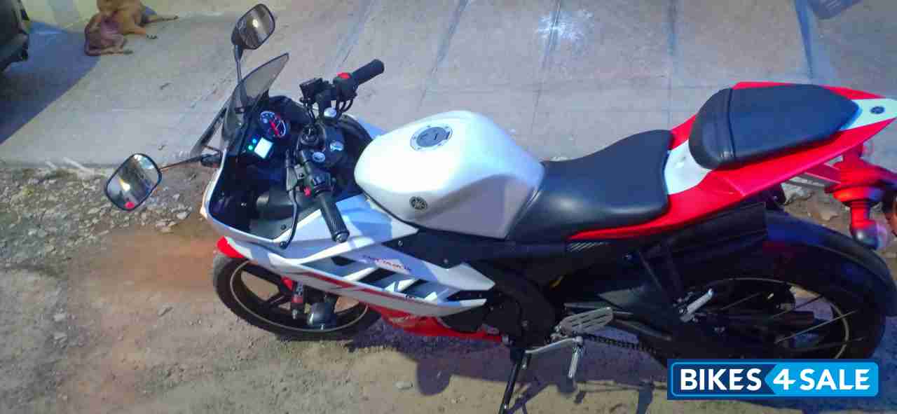 Fiery Red Yamaha YZF R15 V2