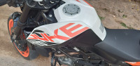 KTM Duke 125