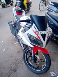 Yamaha YZF R15 V2 2012 Model