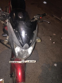 Black/red Yamaha SZ-RR V2