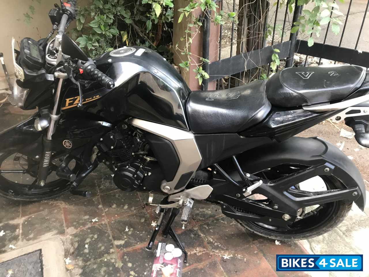 Yamaha FZ-S FI V2 Yamaha FZ-S FI V2