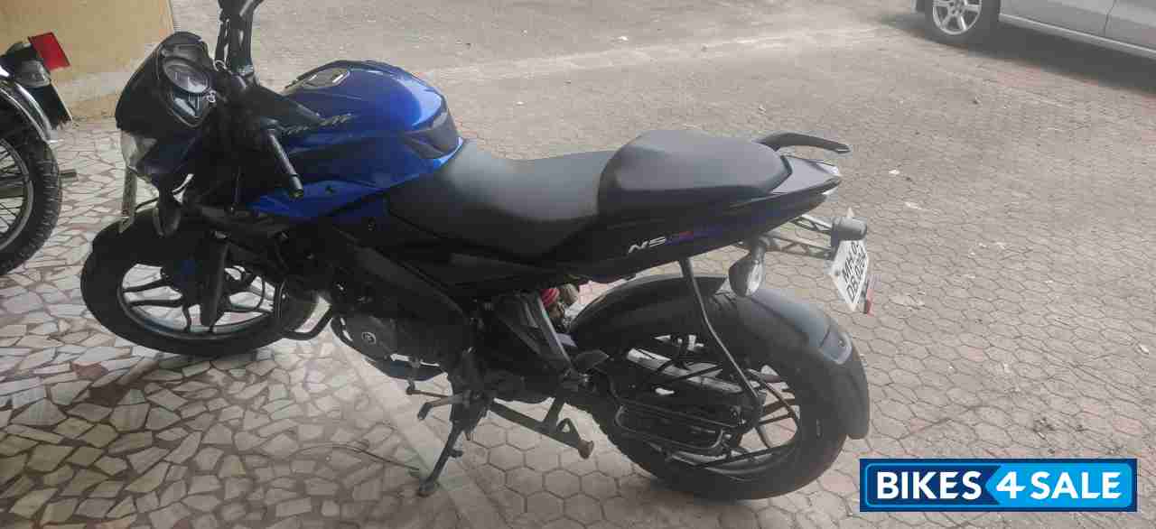Bajaj Pulsar NS 160