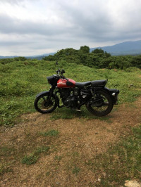 Royal Enfield Classic 350 Redditch Red