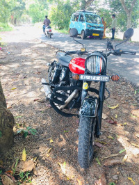 Royal Enfield Classic 350 Redditch Red