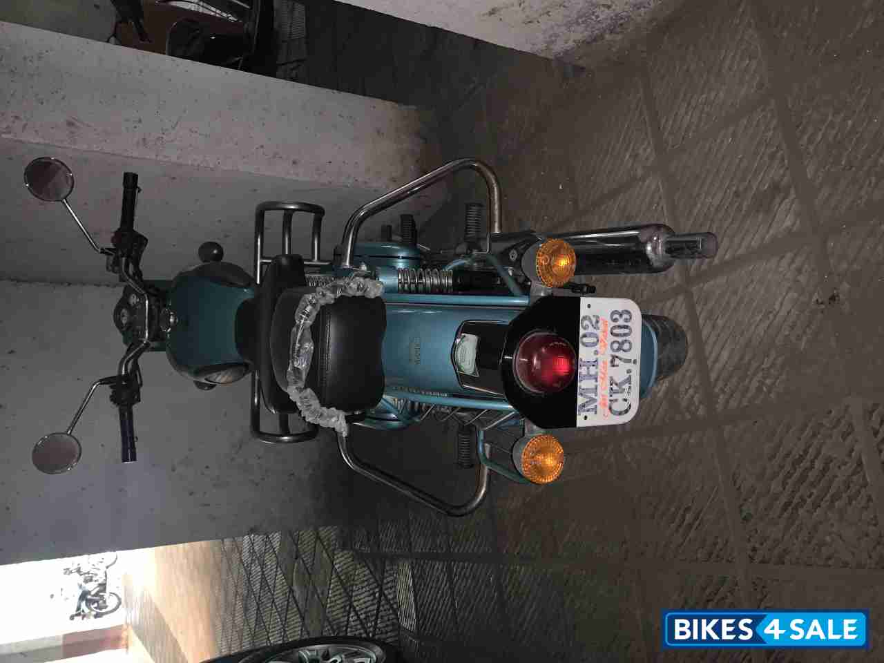 Royal Enfield Classic 500