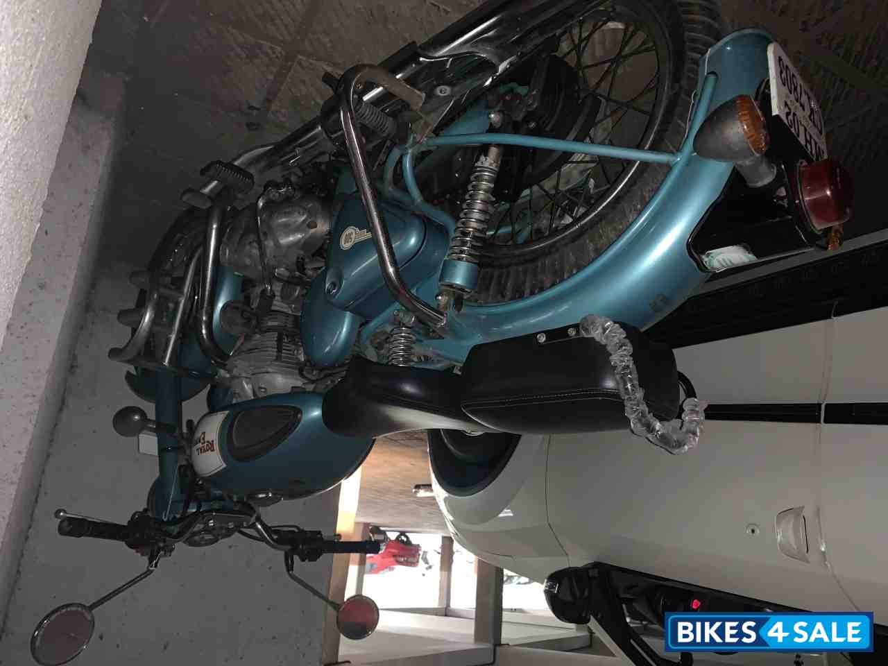 Royal Enfield Classic 500